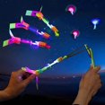 thumbnail image 1 of Jouet Flèche Lance-Pierre Double Flash Lumineux, Petite Taille, Flèches LED Rouges et Bleues, Jeu de Cible Extérieur Sûr pour Enfants, Ensemble de Jeu Interactif Amusant, 1 of 6
