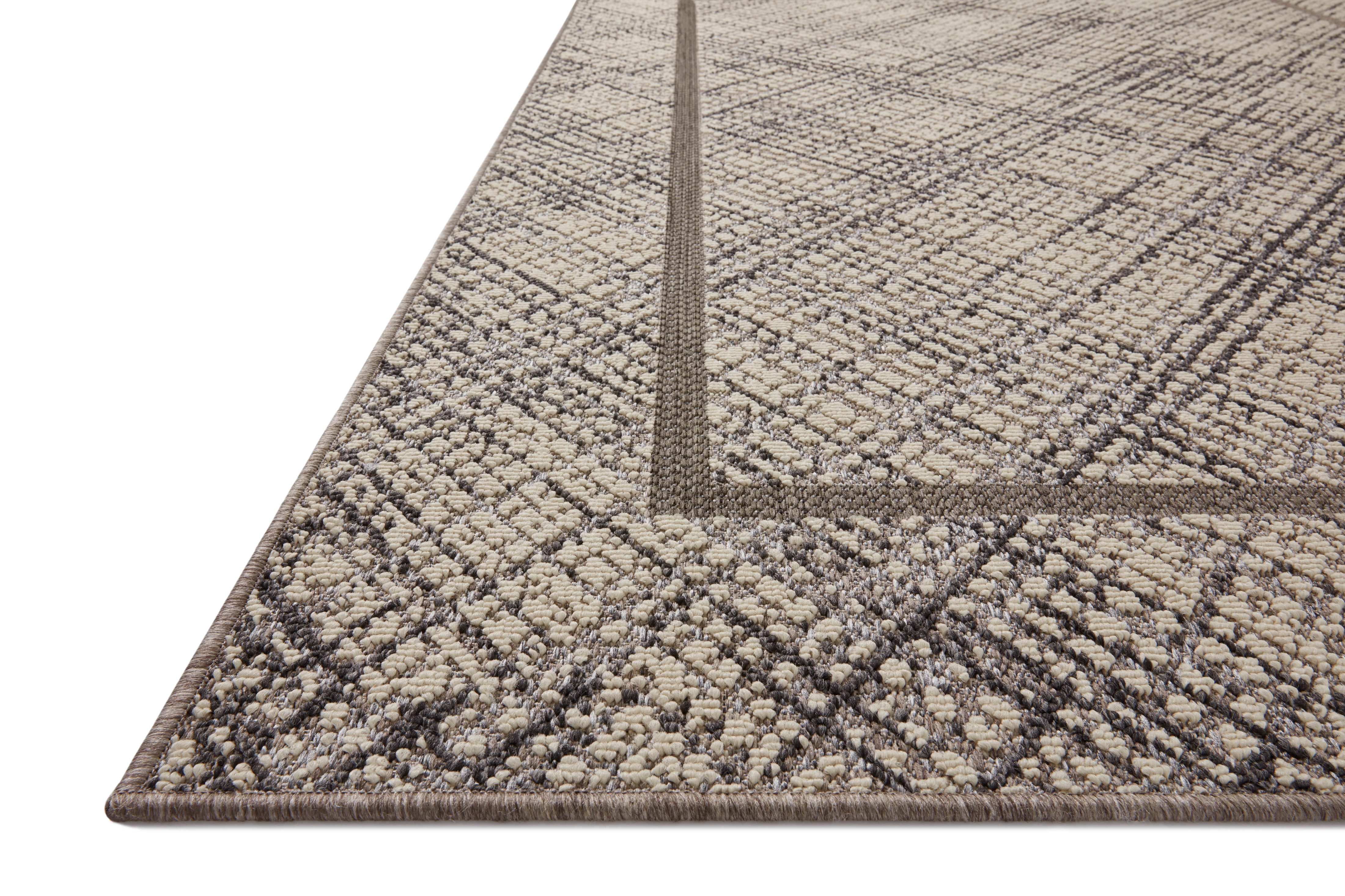 Indoor Outdoor Loloi Rainier Ivory / Charcoal 5'-3" x 7'-7" Area Rug