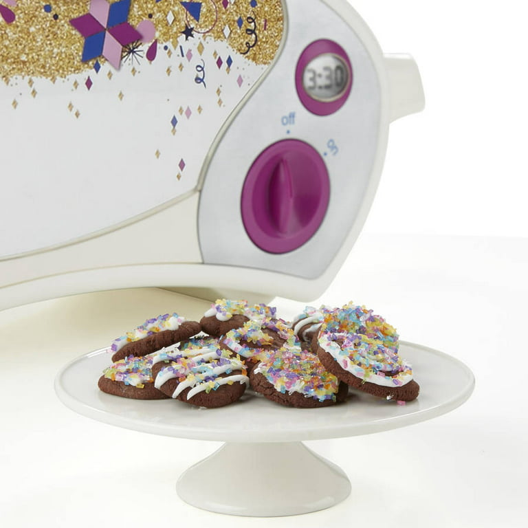 Easy-Bake Purple Ultimate Oven, Includes Baking Pan, Tool, and Mix 