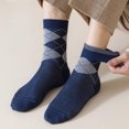thumbnail image 4 of Kmdttou Ankle Soft Moisture-wicking Socks Men's Winter Splice Color Warm Deodorize And Absorb Sweat Middle Barrel Socks, 4 of 5