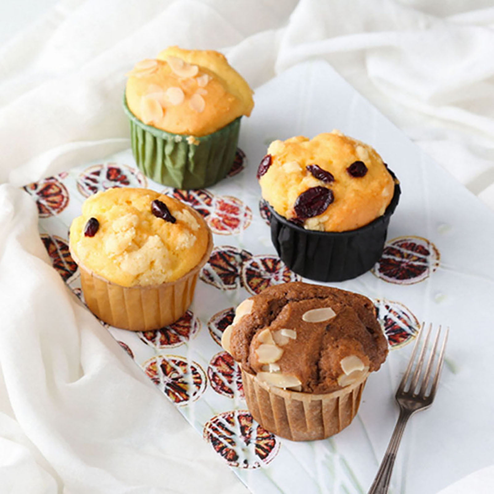 Shop Bulk Jumbo Cupcake Liners: Orange Jumbo Wholesale Cupcake Liners –  Sprinkle Bee Sweet