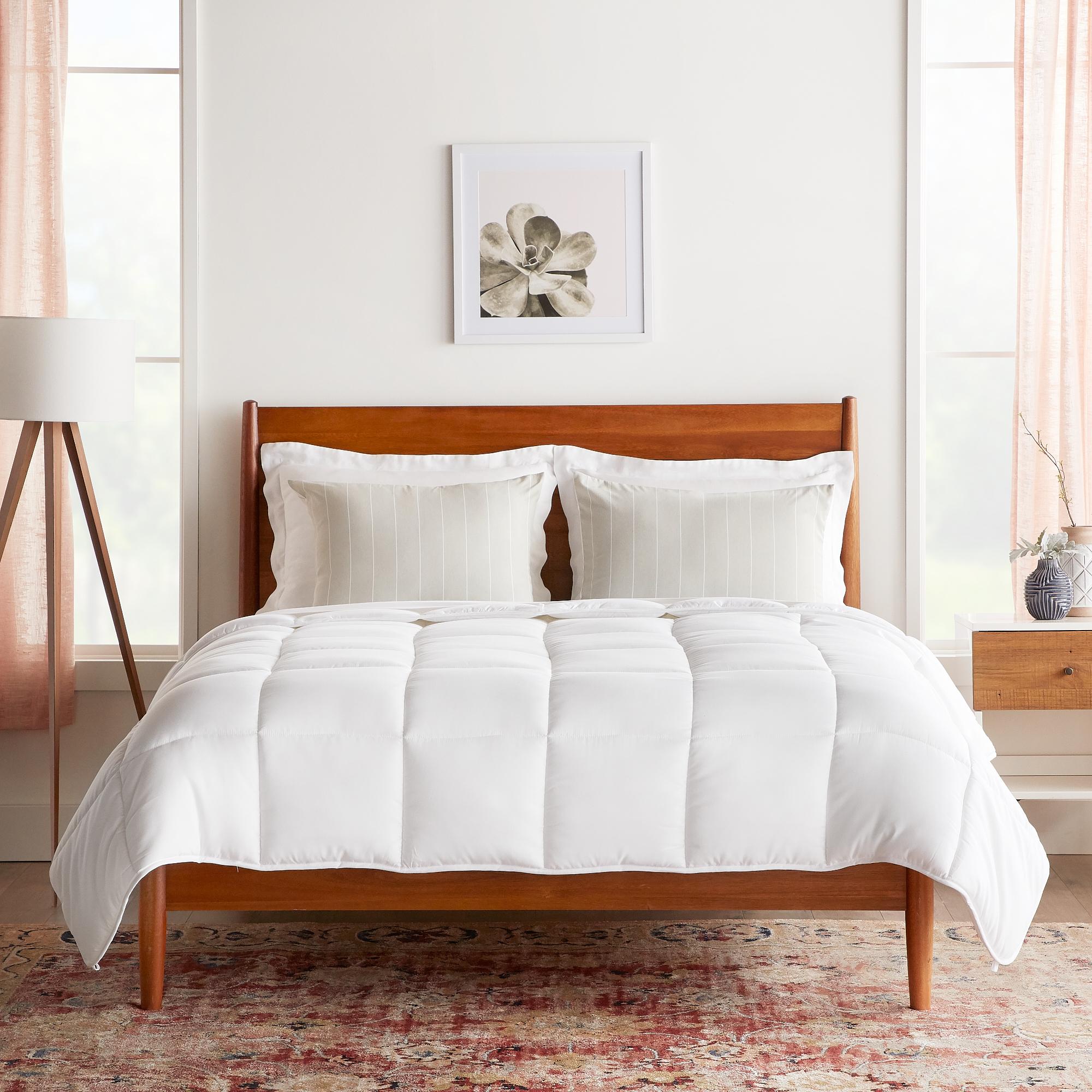 Rest Haven All-Season Down Alternative Comforter, Twin, White - image 4 of 10