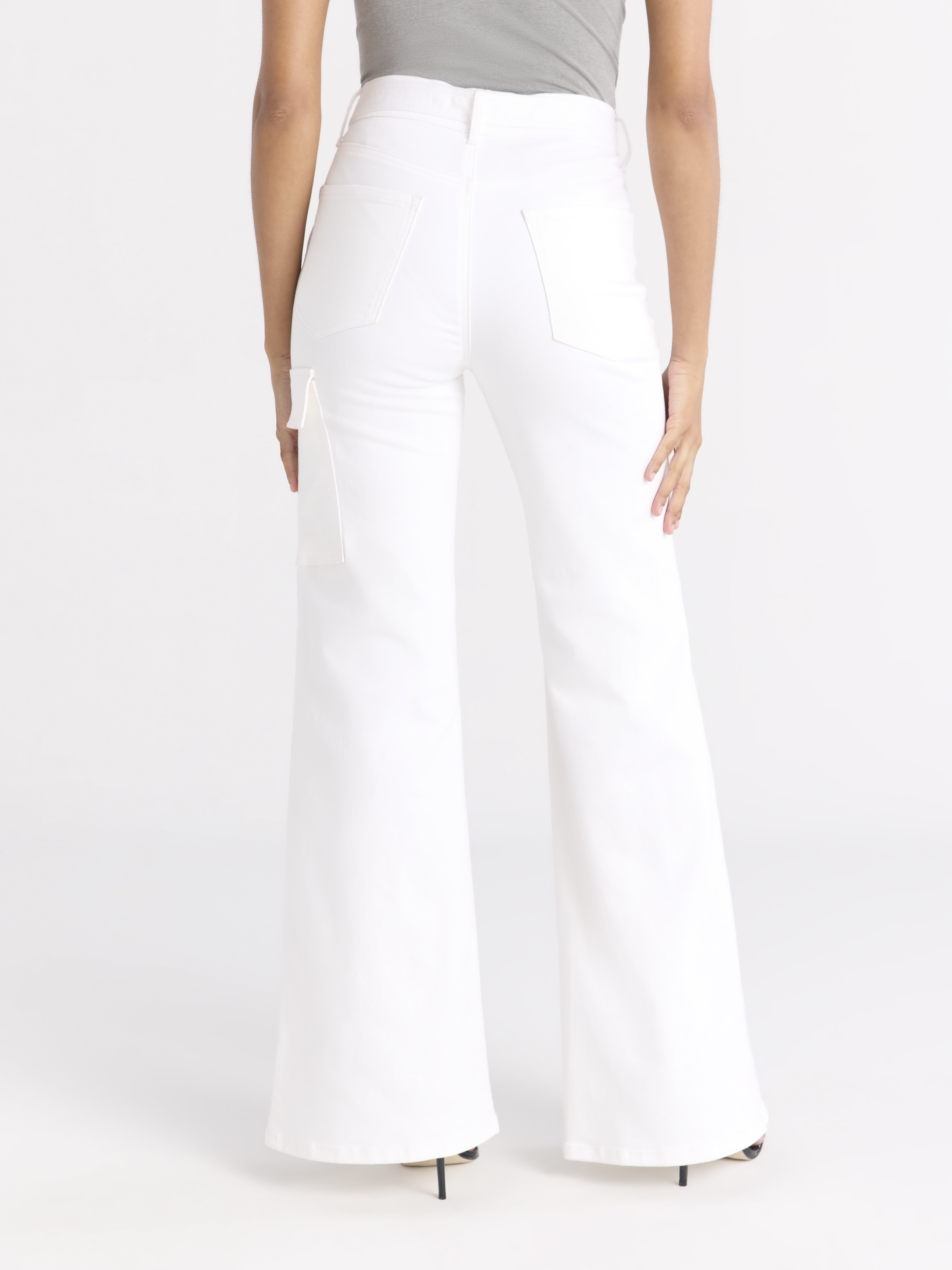 Sofia by Sofia Vergara Women's and Women's Plus Margot Wide Leg High Rise Cargo Jeans with Belt, Sizes 0-28W