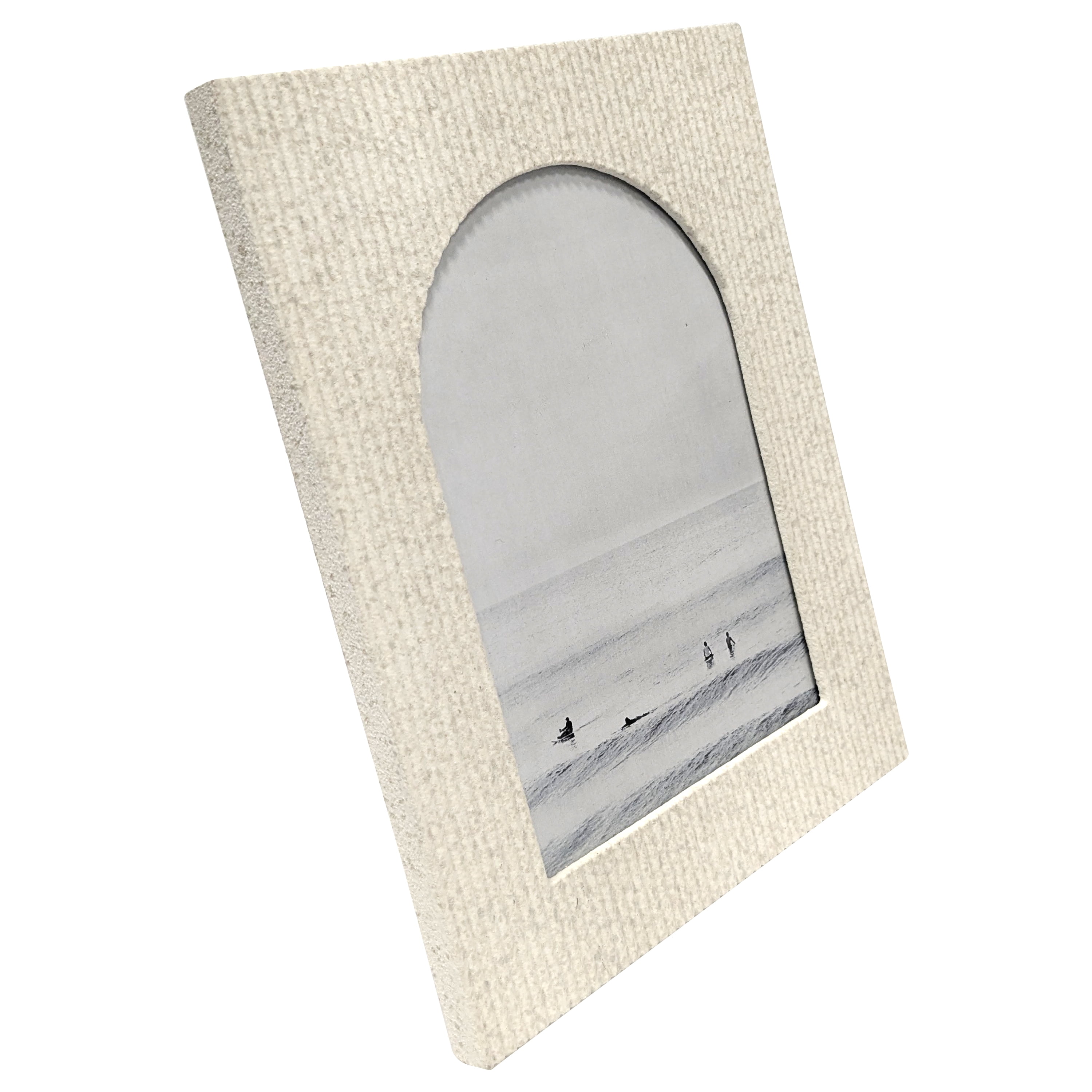 Bradley & Ballard - 5x7 inch Speckled Fluted Arch Off White Tabletop & Wall Photo Frame