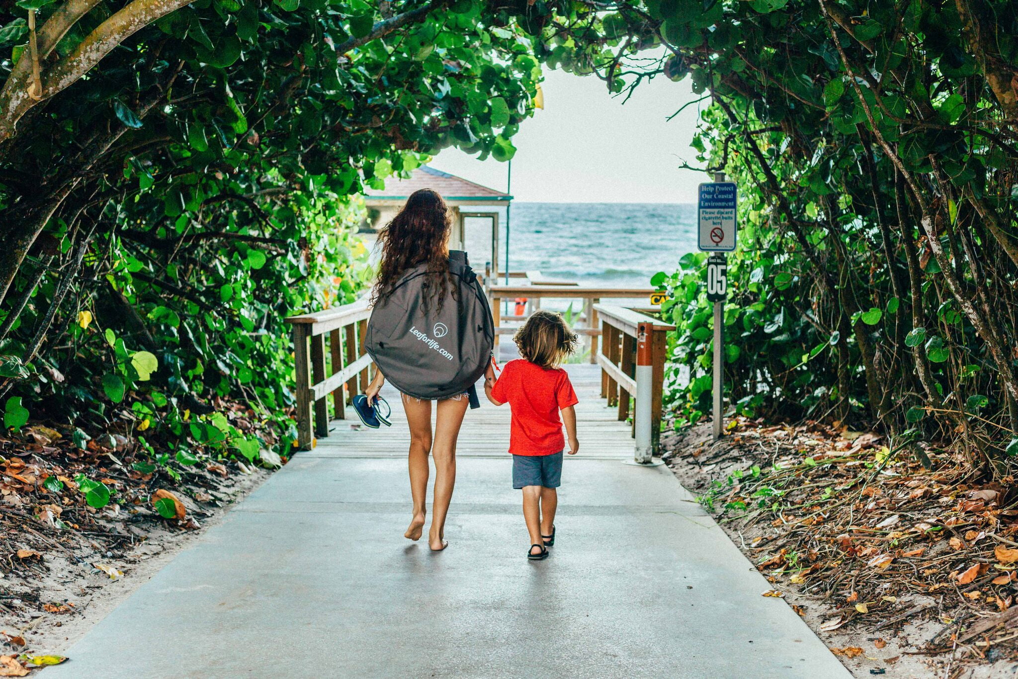 Leaf for Life LFL Beach Umbrella