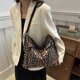 thumbnail image 2 of Bolso Comprador 1, 2 of 7