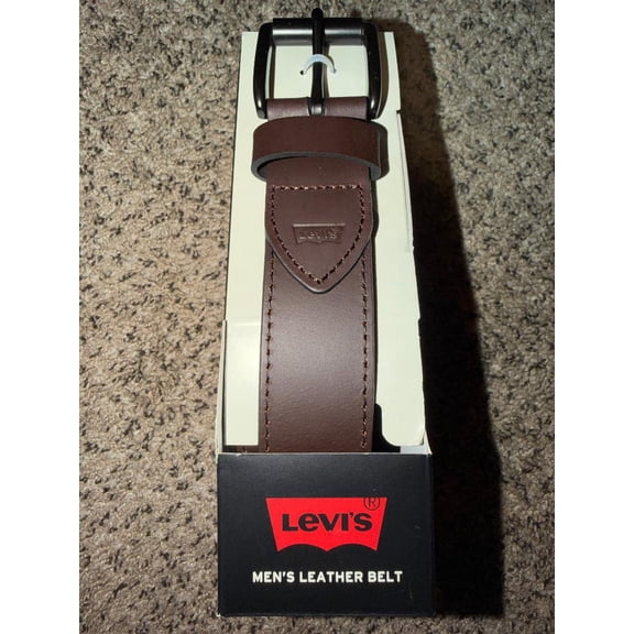 Levis Mens Leather Belt Large 38 By 40 Color May Very Black & Brown