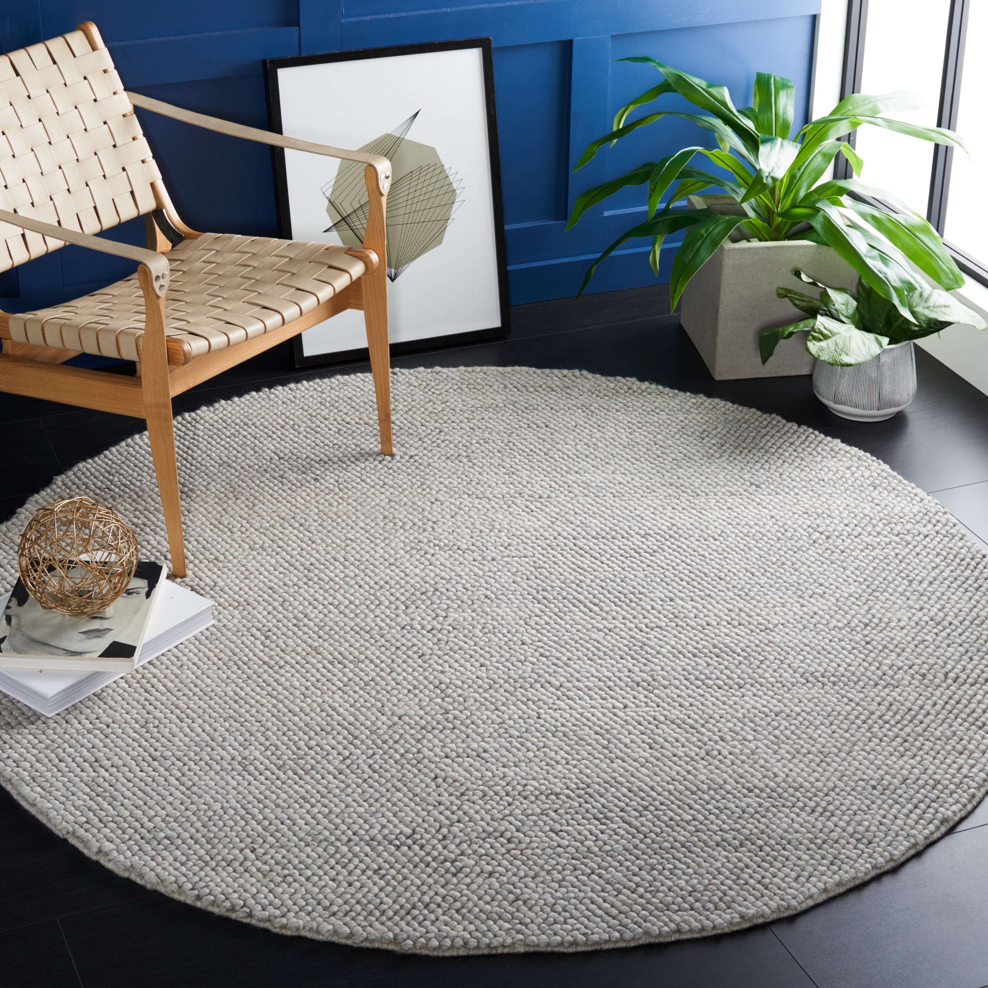 Safavieh Natura Willoughby Distressed Area Rug, Silver, 8' x 8' Round