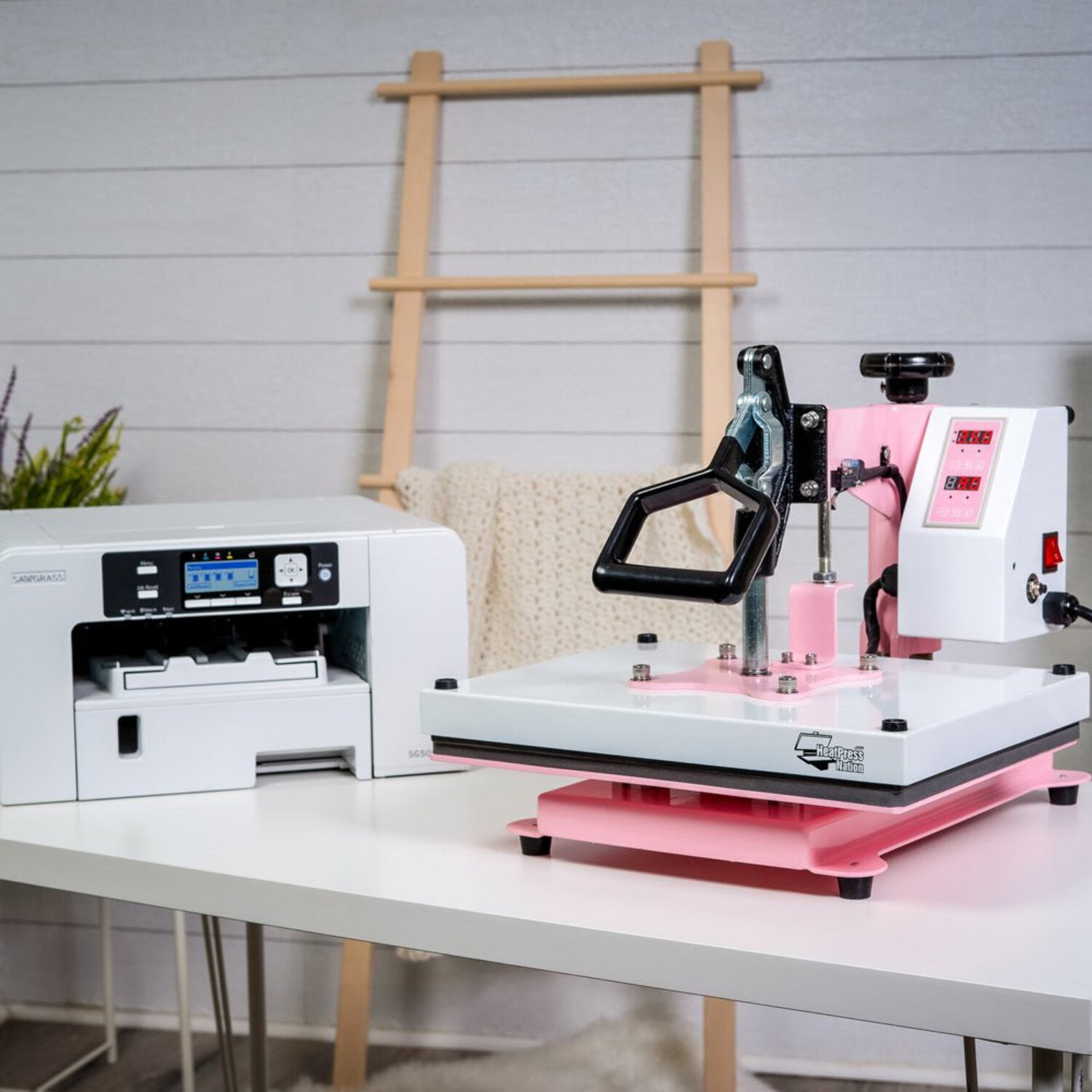HPN CraftPro 12" x 15" Swing Away Heat Press : Pink