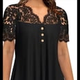 thumbnail image 3 of Blusas Tipo Túnica de Talla Grande para Mujer, de Corta, con Cuello en V, Plisadas y Botones de Encaje. Negro L, 3 of 6