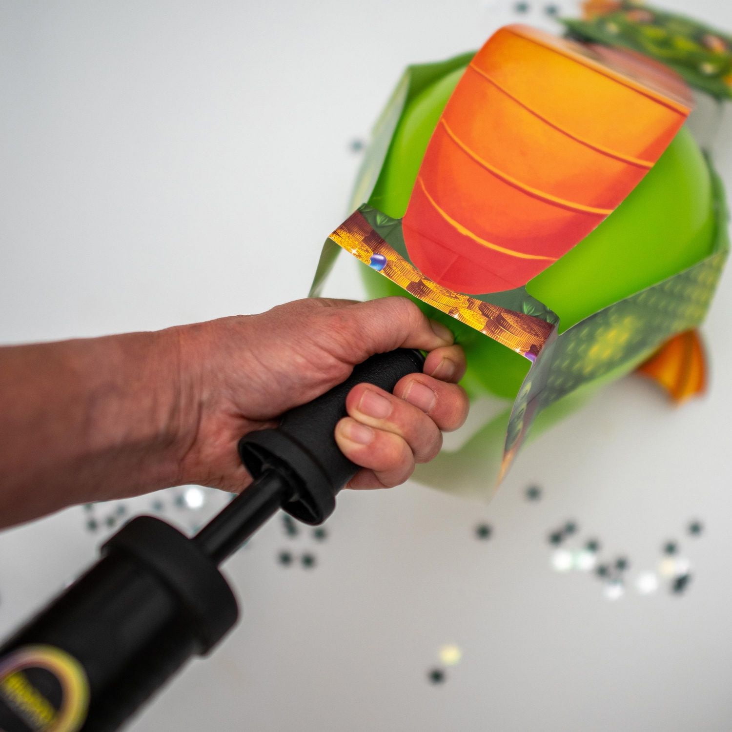 illooms Make Your Own Dragon LED Light up Balloon Lantern, Pack of 1