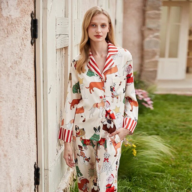 Pijama de seda de hielo para mujer, traje de manga larga con diseño de nicho, estilo Ins, primavera y verano, 2023