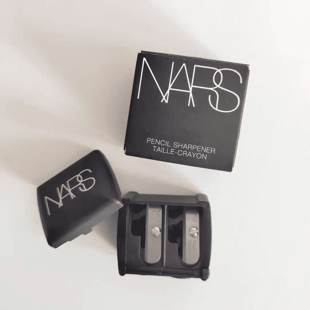 Nars Pencil Sharpener Dual-Hole Black - for Lip & Eye Pencils