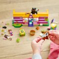thumbnail image 2 of LEGO Friends Le café d’adoption des animaux 41699 Ensemble de construction (292 pièces), 2 of 6