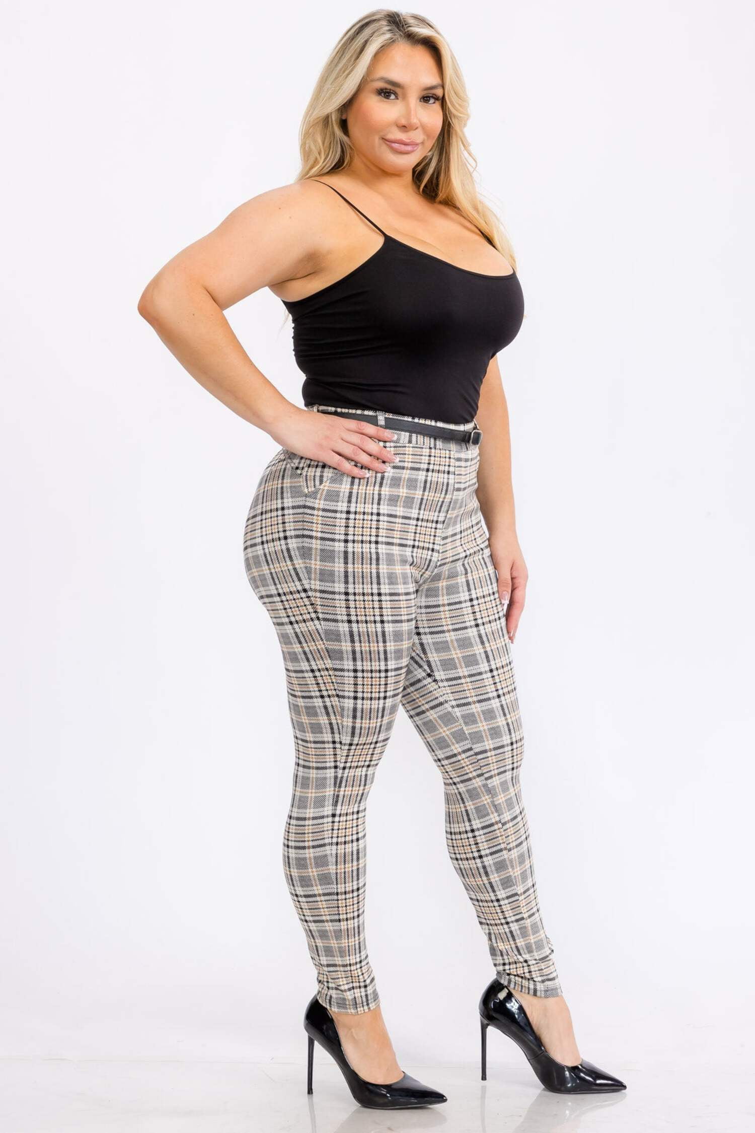 Plus Size Sculpting Treggings with Faux Leather Belt - Black, Brown Plaid