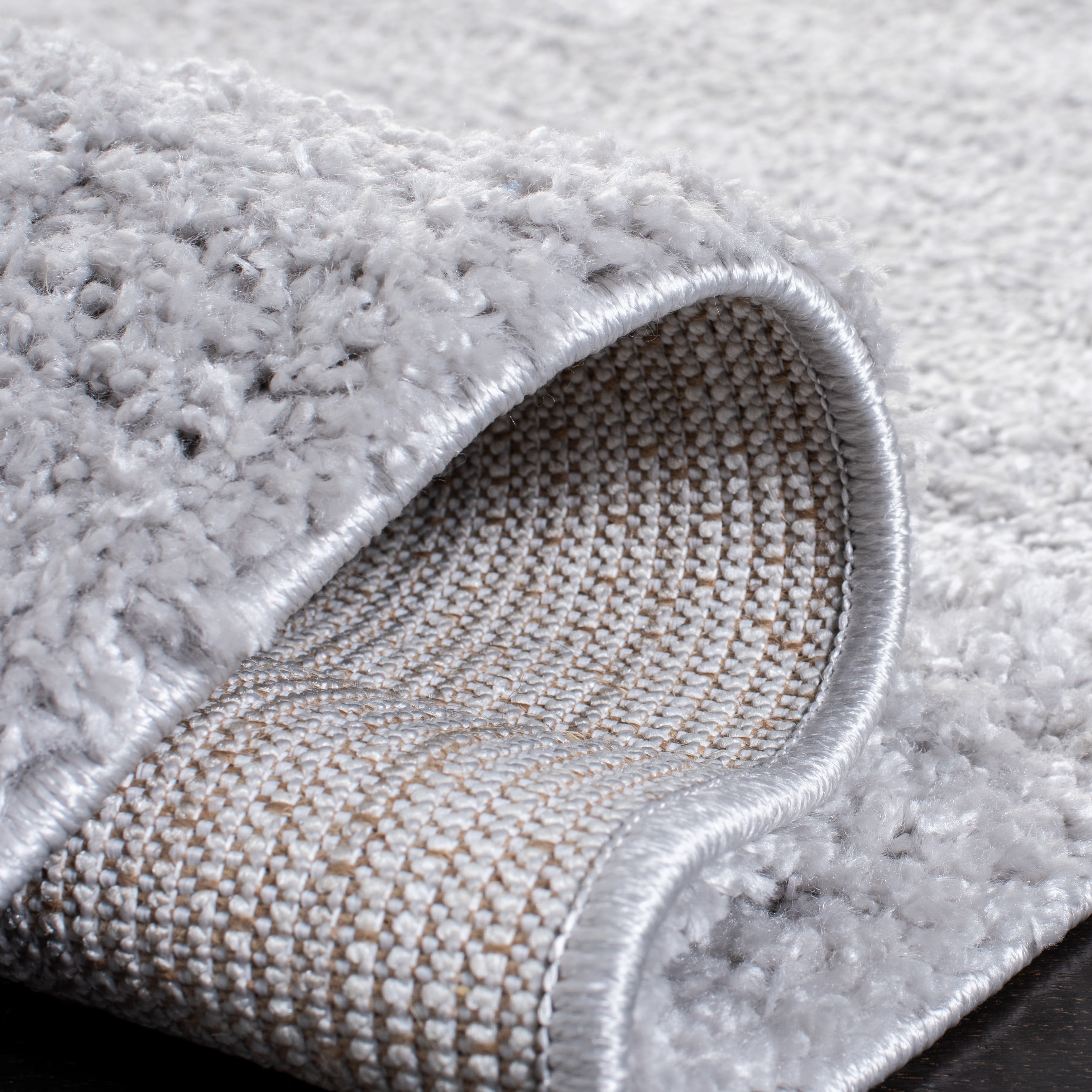 SAFAVIEH August Lennox Solid Plush Shag Area Rug, Light Grey, 4' x 6'