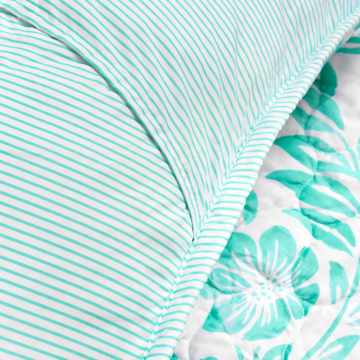 Martha Stewart Everyday 3 Piece Quilt Set - King, Frond Floral
