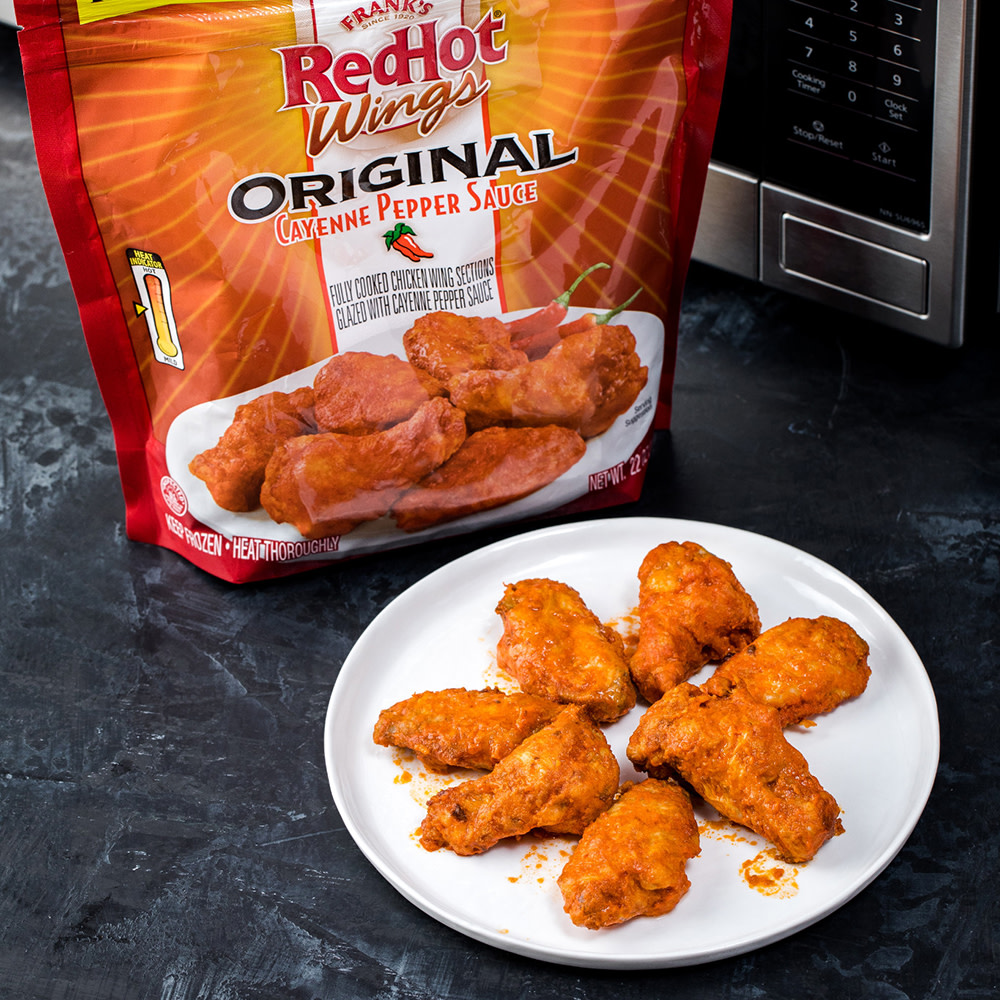 Frank's RedHot  Frozen Chicken Wings - Original, 22 oz - image 7 of 12