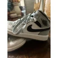 thumbnail image 2 of Ni - ke Ni - ke Boys Air Jordan 1 Mid SE DV1339-104 White Basketball Shoes Sneakers Sz 11C, 2 of 5