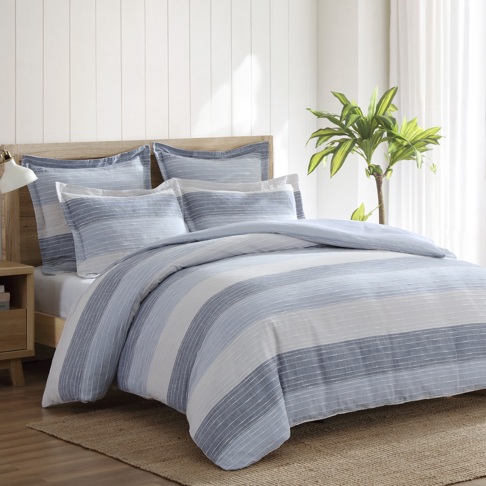 Levtex Home - Sand Stripes Duvet Cover Set - King Duvet Cover (106 x 94in.) + Two King Pillow Cases (36 x 20in.) - Jaquard Stripe - Grey, Chambray, Blue, White - Cotton