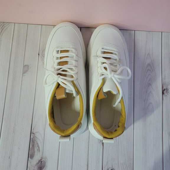 STURYSN Footwear Athletic Shoes – Comfortable and Breathable, Non-Slip Outsole, Cushioned Insole