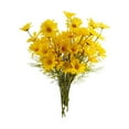 thumbnail image 1 of Simulación de flores artificiales. Arreglo floral. Ramo de imitación. Flores de seda., 1 of 4