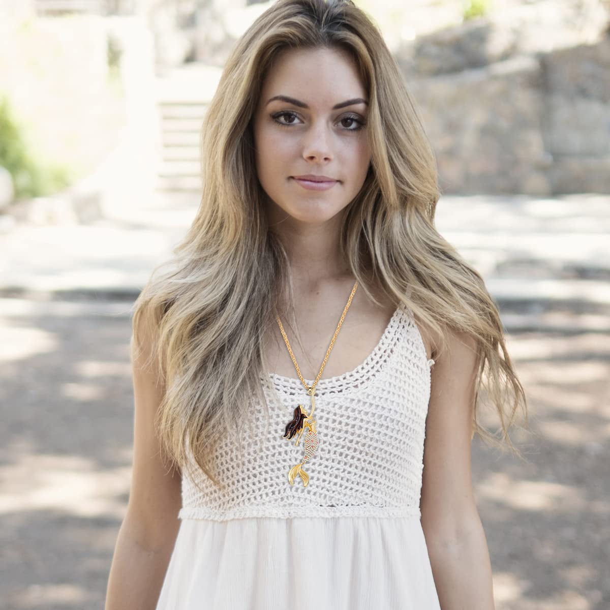 Girls mermaid necklace deals