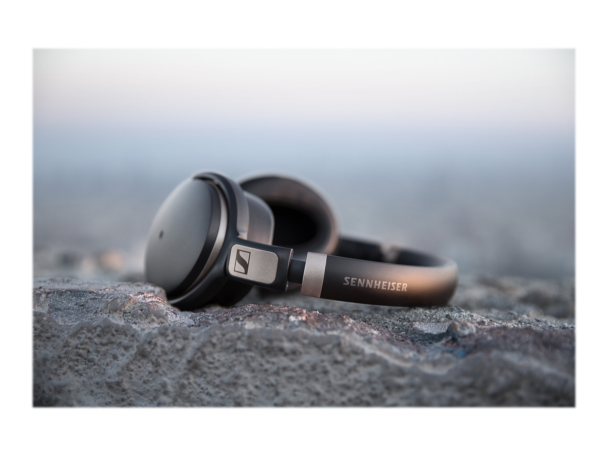 Sennheiser Bluetooth Noise-Canceling Over-Ear Headphones, Black, HD 4.50 BTNC - image 4 of 14