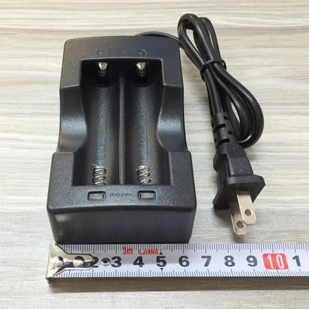 AC 100-240V Dual Slot 18650 Li-ion Cargador de batería recargable para linterna