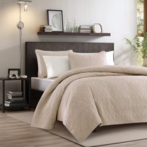 Gracie Mills Sandy Reversible Cottage-Inspired Quilt Set - GRACE-3470