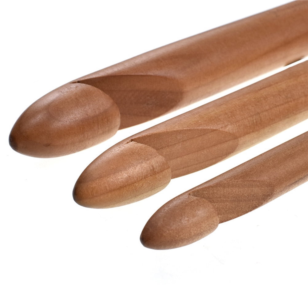 HEMOTON Durable Bamboo Crochet Hooks Set for DIY Projects with Smooth Surface and 15 Sizes from 3 to 25 mm