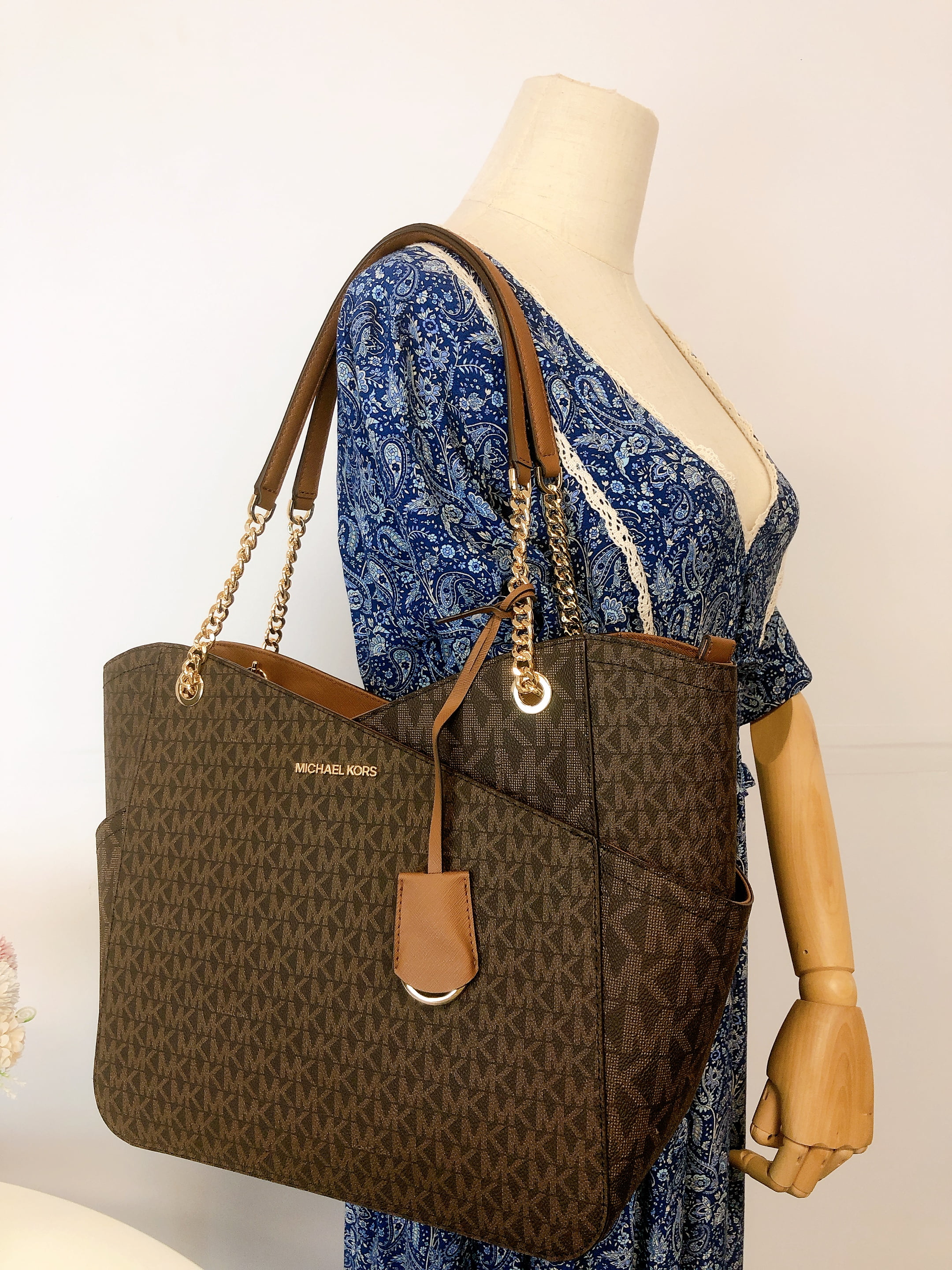 Michael Kors 35F1Gtvt3B Jet Set Travel Large Chain Shoulder Tote Bag Mk  Signature Marigld Multi 