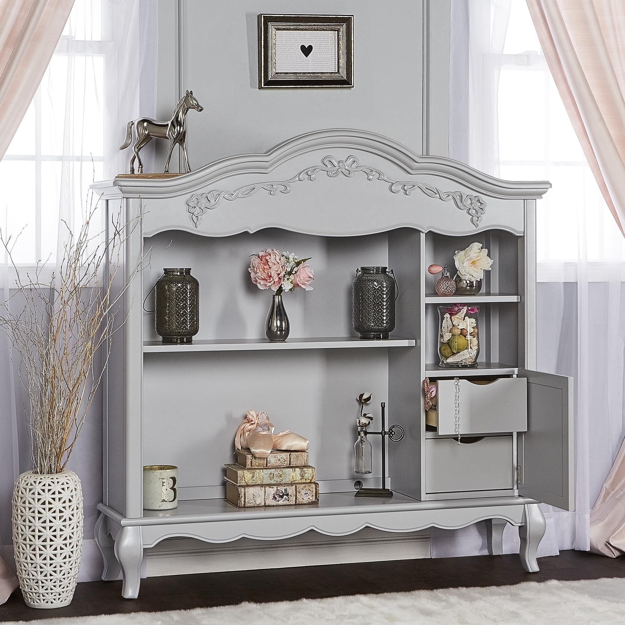 evolur aurora hutch