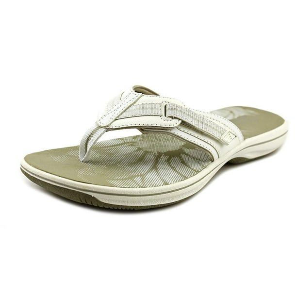clarks flip flops for women clearance