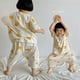 thumbnail image 4 of Conjunto de pijamas de verano para bebés de 0 a 5 años, ropa de descanso con estampado bonito, Top de manga corta + Pantalones cortos, ropa informal para el hogar para niños y niñas de 2 uds., 4 of 6