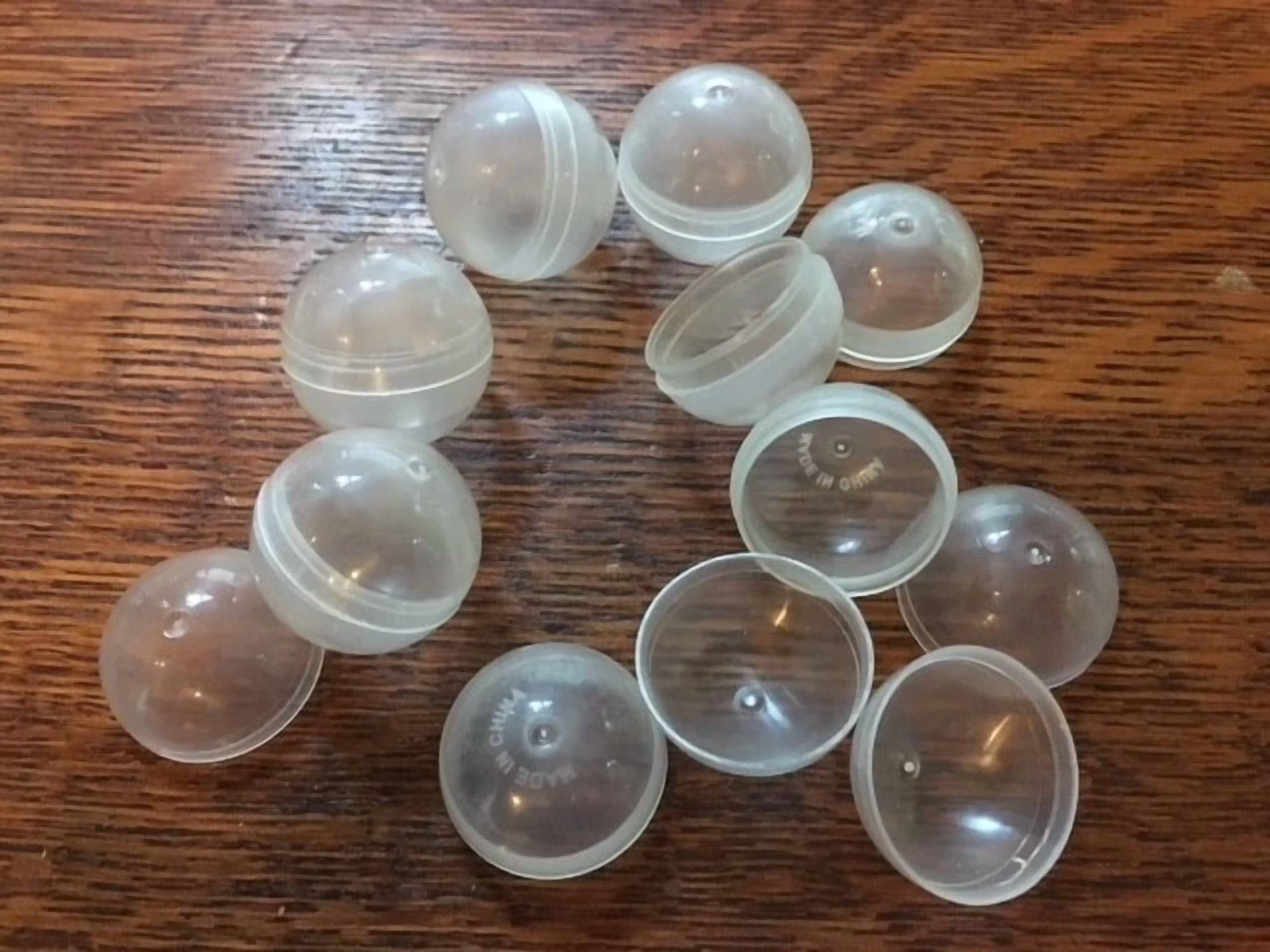 CRESTIN- 50 Clear Round 1 Vending Machine Capsules Empty Cases Gumball Toy Containers