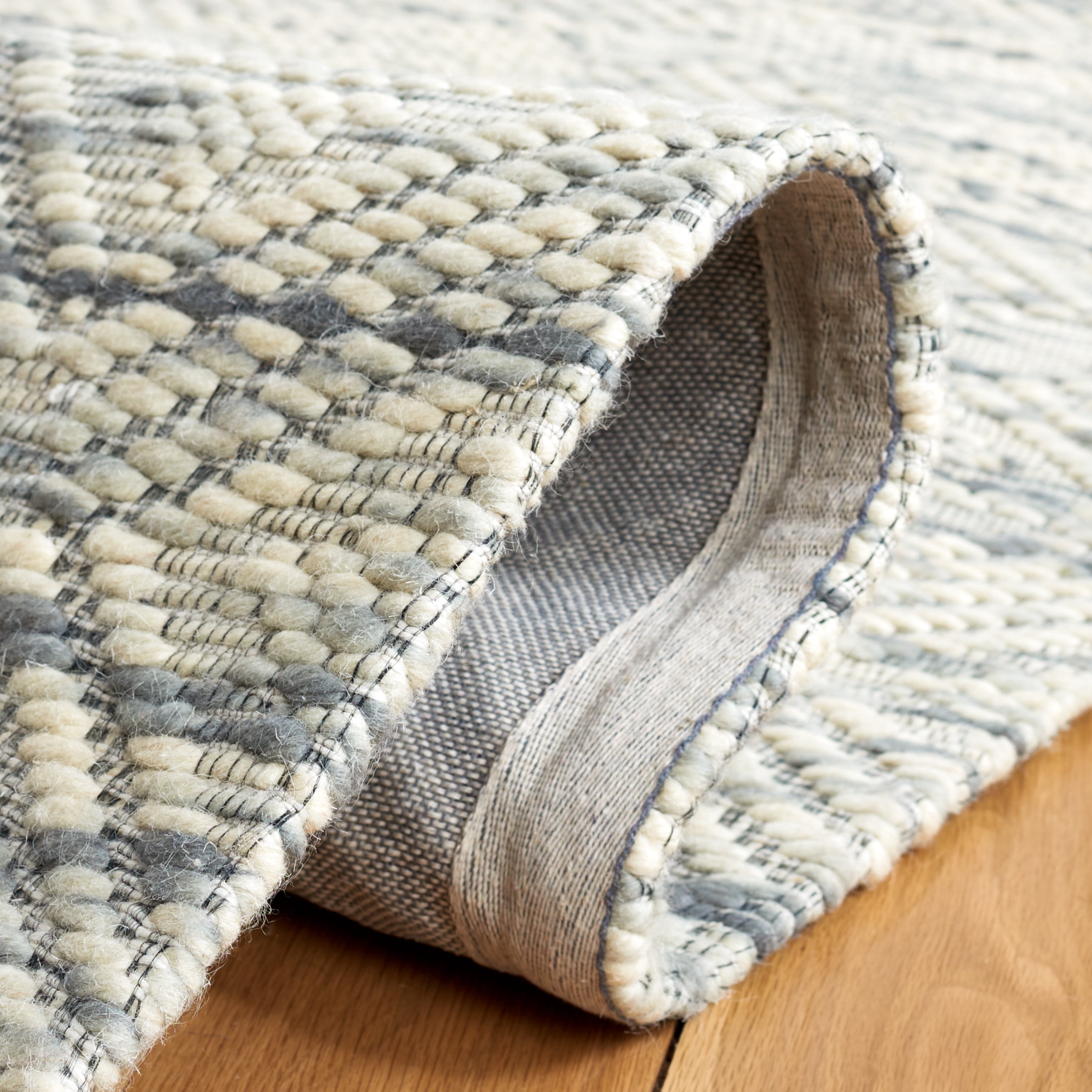 SAFAVIEH Marbella Rhonda Diamond Runner Rug, Dark Grey/Beige, 2'3" x 8'