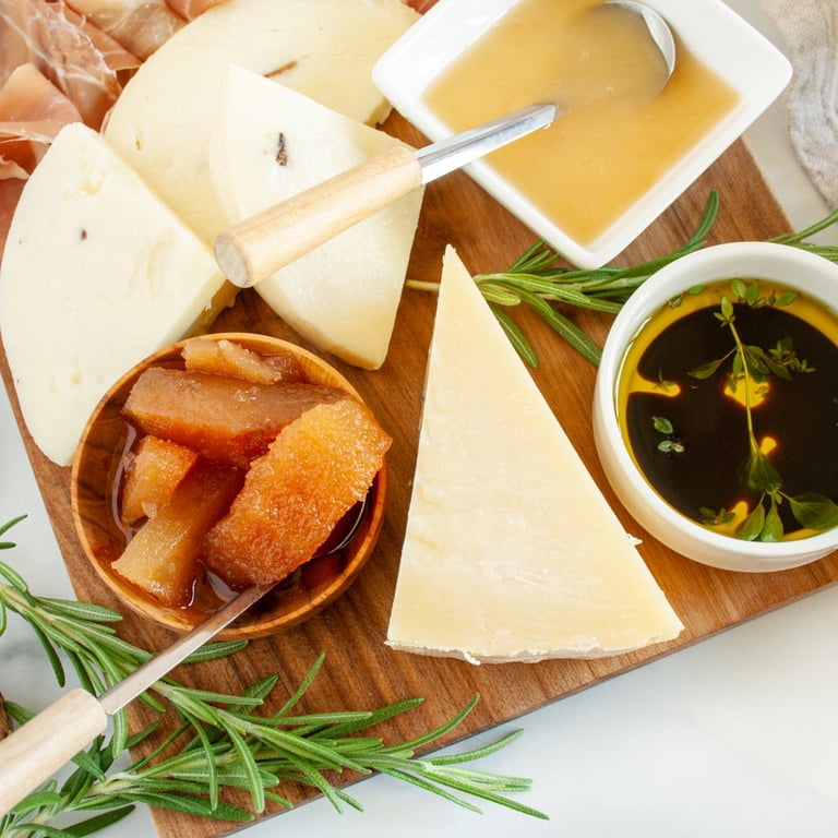 Igourmet A Little Bit Of Italy Gift Box - Italian Cheese, Meat, Pasta & Sweets Gourmet Food Basket