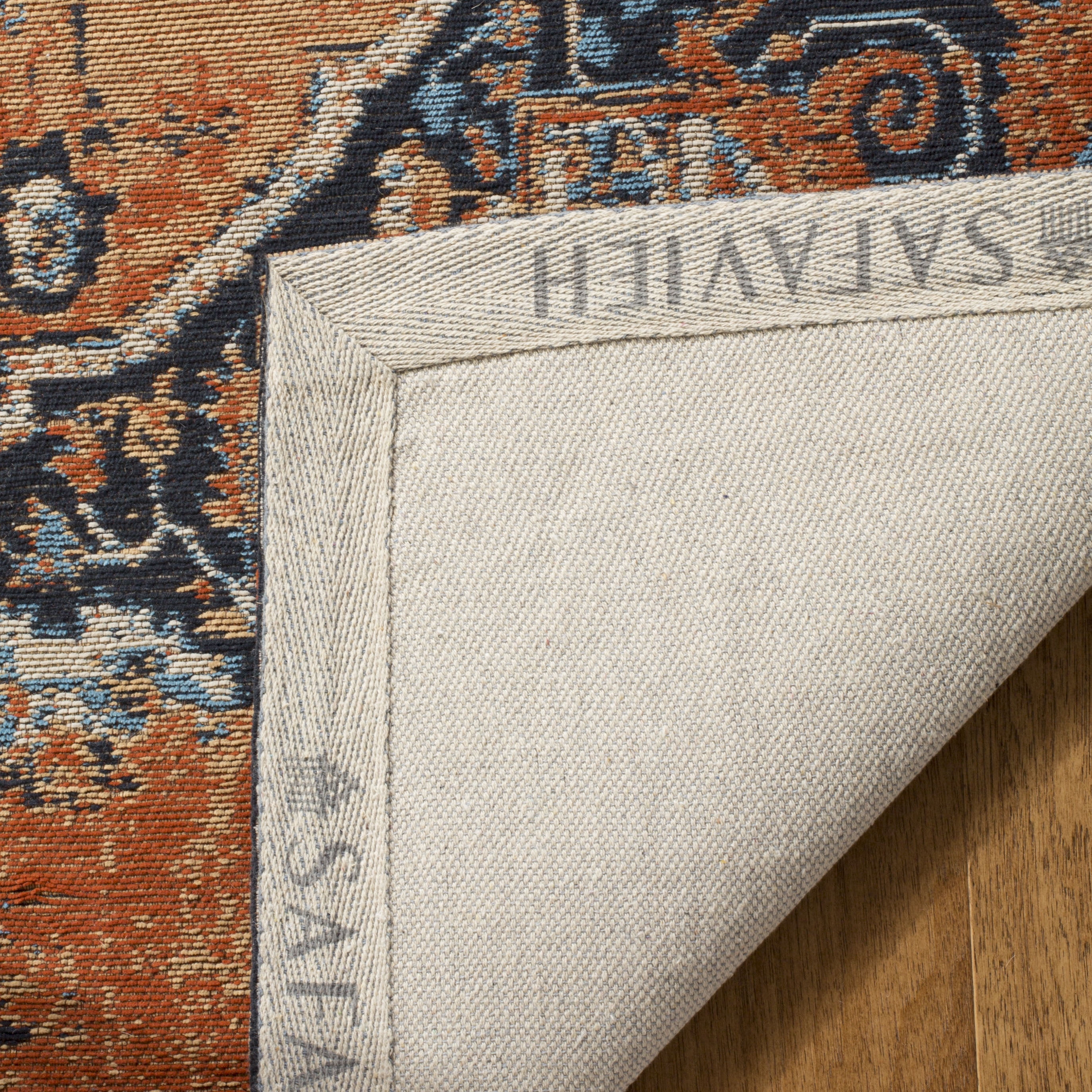 SAFAVIEH Classic Vintage Atanas Floral Bordered Polyester Area Rug, Orange/Navy, 4' x 6'