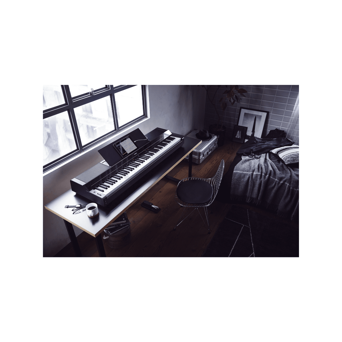 Yamaha P-S500 88-Key Smart Digital Piano With Stream Lights Technology - Black