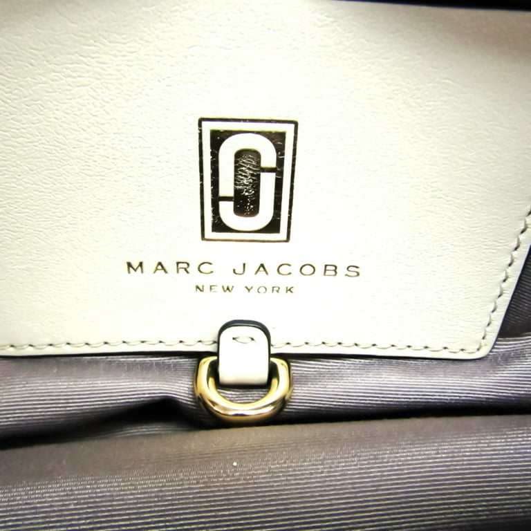 Marc Jacobs camera bag  Available Marc Jacobs sling bag Preloved