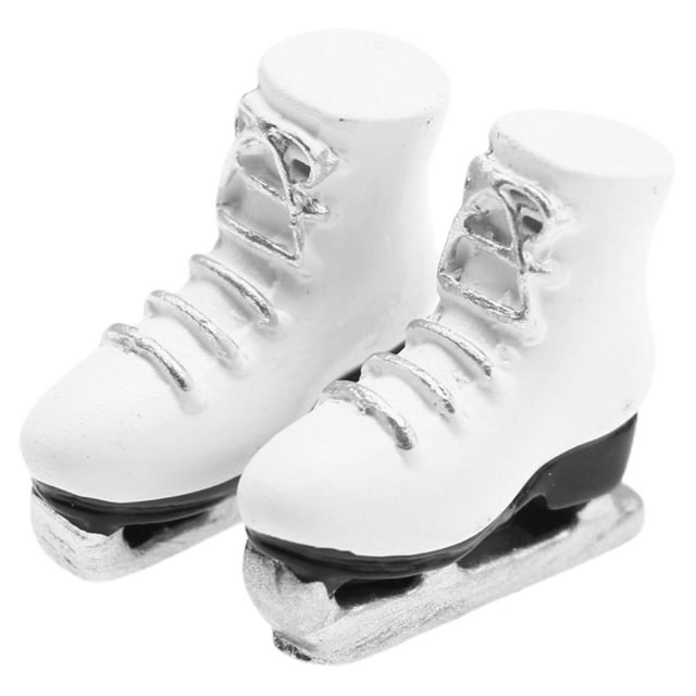 MOVTOTOP 1 Pair Mini Ice Skate Models White Color Resin Material For Collectors And Craft Enthusiasts