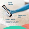 thumbnail image 4 of Preserve Shave 3 Razor System (los colores y el empaque varían), 4 of 5
