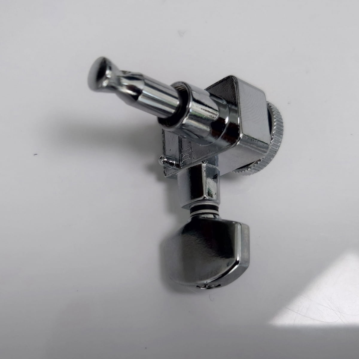 1 Set 6R Guitar Machine Heads Tuners Tuning Pegs Gear Ratio 1:16 Strings Locking No Screw for ST TL SG LP Style Electric, Folk or Acoustic Guitar Part Replacement