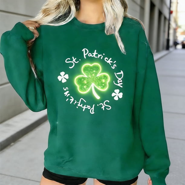 TaTaai Women St. Patricks Day Shamrock Pattern Long Sleeve Crew Neck Sweatshirt Casual Loose Fit Soft Stretchy Comfortable Festive Pullover Tops For Spring Winter Gift