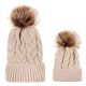 thumbnail image 4 of Conjunto de madre e hijo de lana con flores de cáñamo, gorro tipo jersey, gorro estilo gorra de béisbol con pelo de flores de cáñamo, 4 of 6