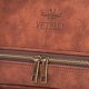 thumbnail image 4 of Neceser de viaje Vetelli Classic Leather para hombre, 4 of 9