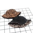 thumbnail image 4 of CoCopeanut 2019 Leopard Mencetak Ember Topi Topi Outdoor Perjalanan Topi Matahari Topi Topi untuk Wanita Wanita Topi Di Musim Gugur Musim Dingin girls'gifts, 4 of 6