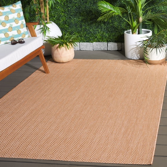 SAFAVIEH Courtyard Morven Chevron Stripes Indoor/Outdoor Area Rug, 5'3" x 7'7", Natural/Cream