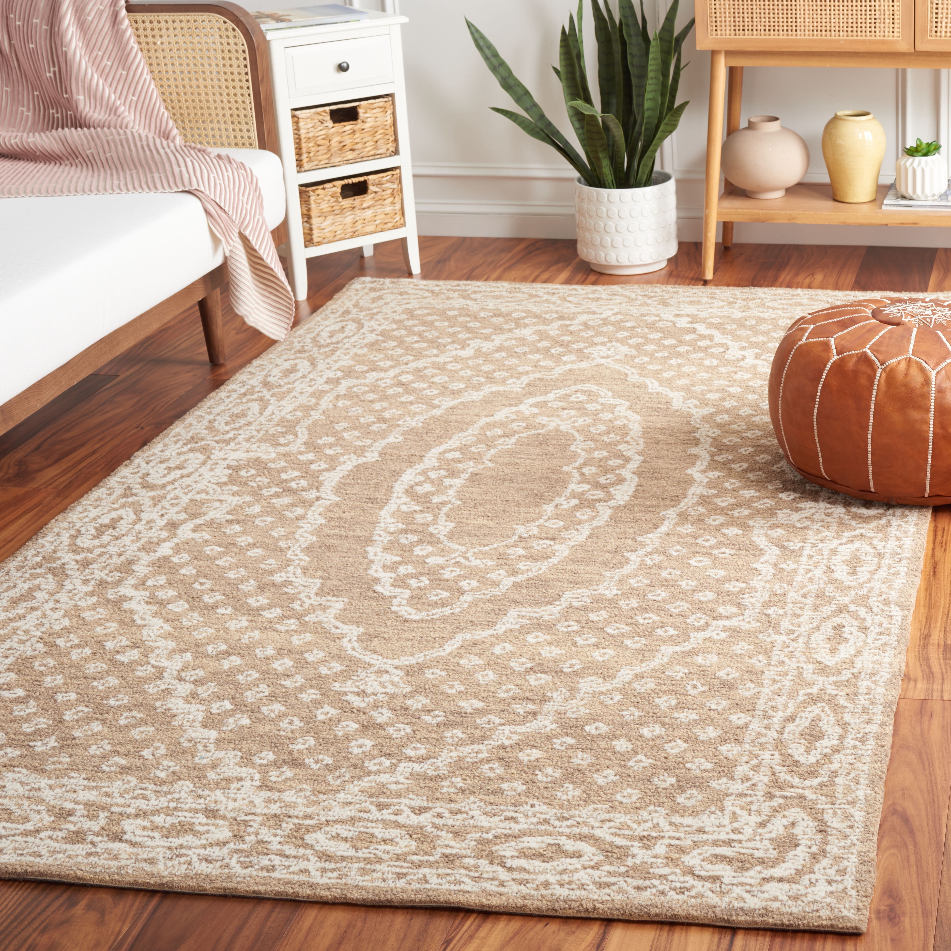 SAFAVIEH Ebony Aiden Bordered Area Rug, Ivory/Brown, 8' x 10'